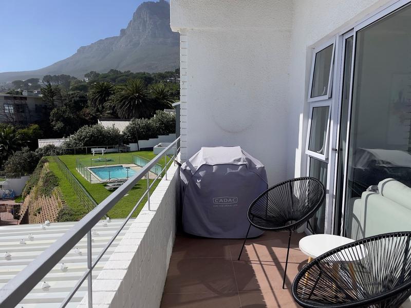 To Let 2 Bedroom Property for Rent in Camps Bay Western Cape